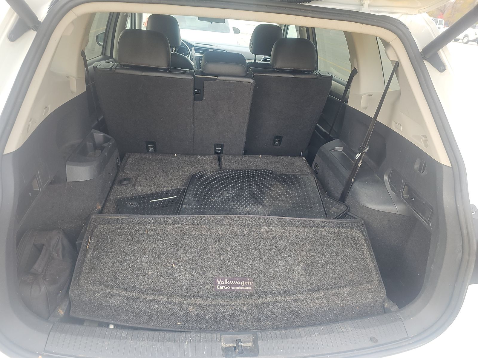 2018 Volkswagen Tiguan 2.0T SEL FWD