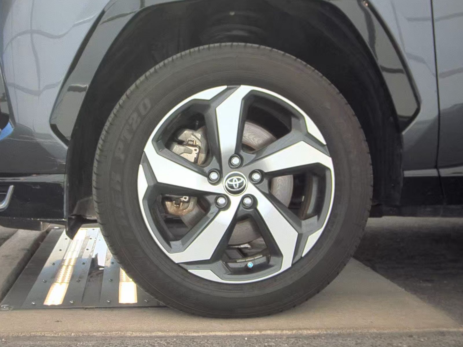 2023 Toyota RAV4 Prime SE AWD