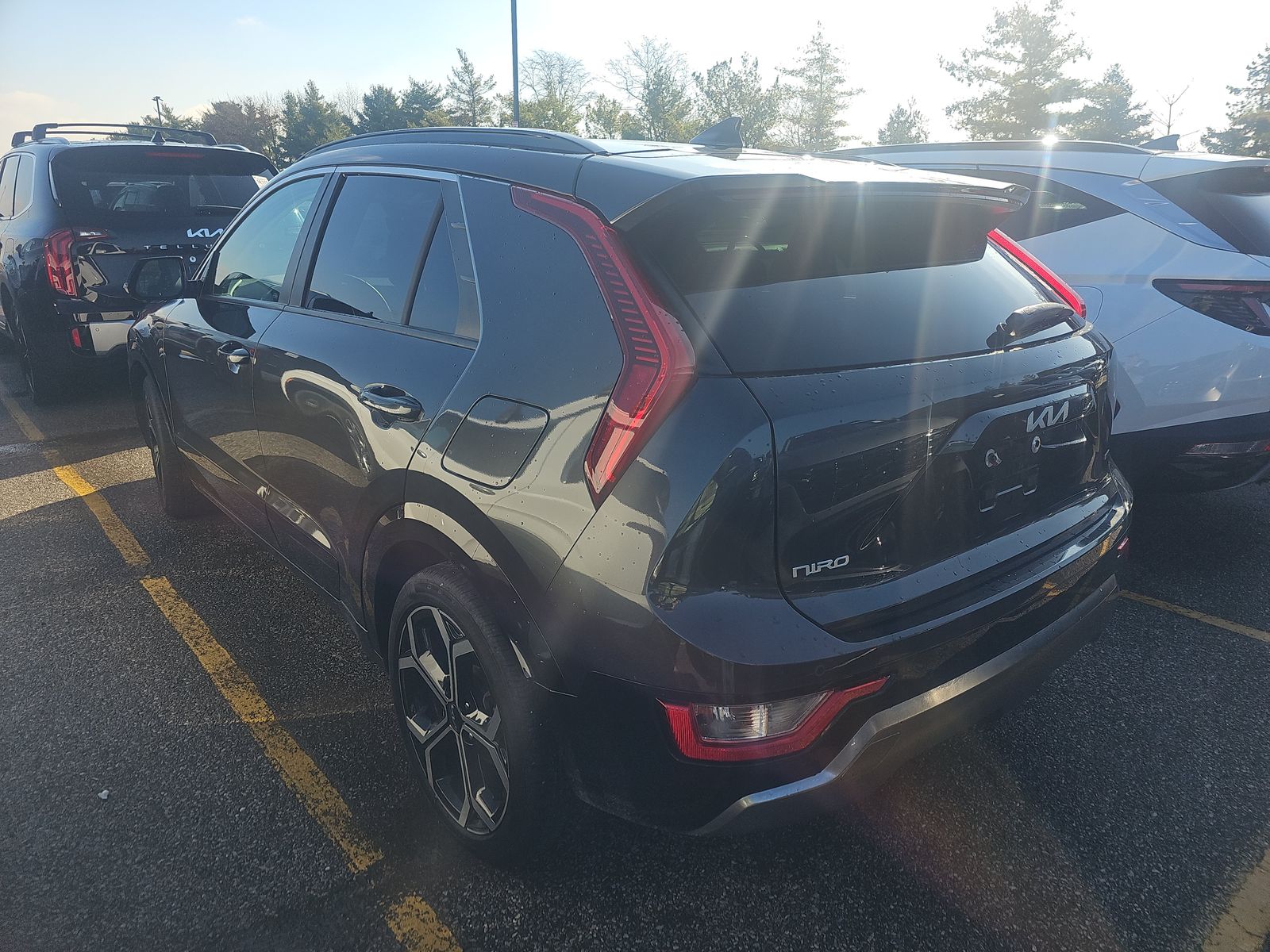 2023 Kia Niro EX Touring FWD