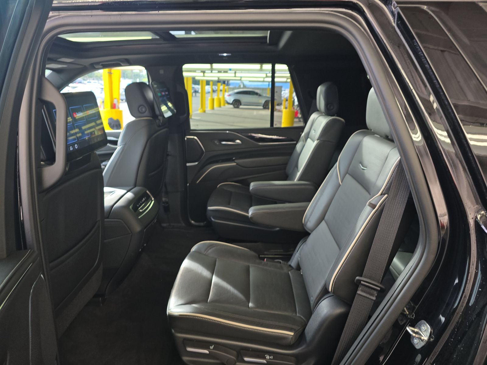 2023 Cadillac Escalade Sport AWD