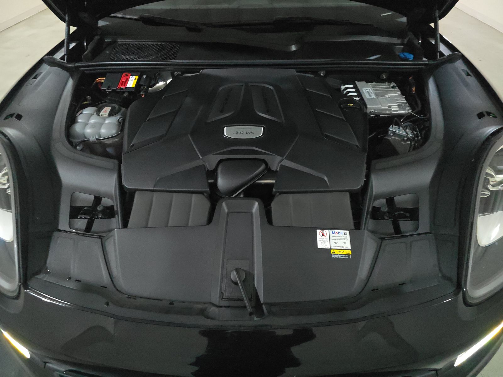 2022 Porsche Cayenne Base AWD