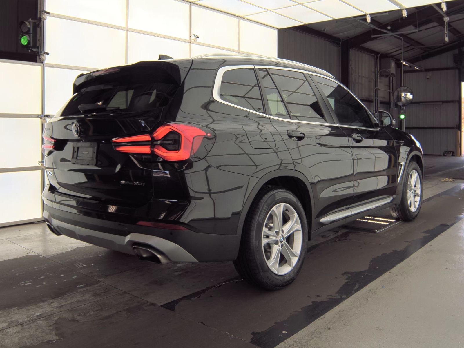 2022 BMW X3 sDrive30i RWD
