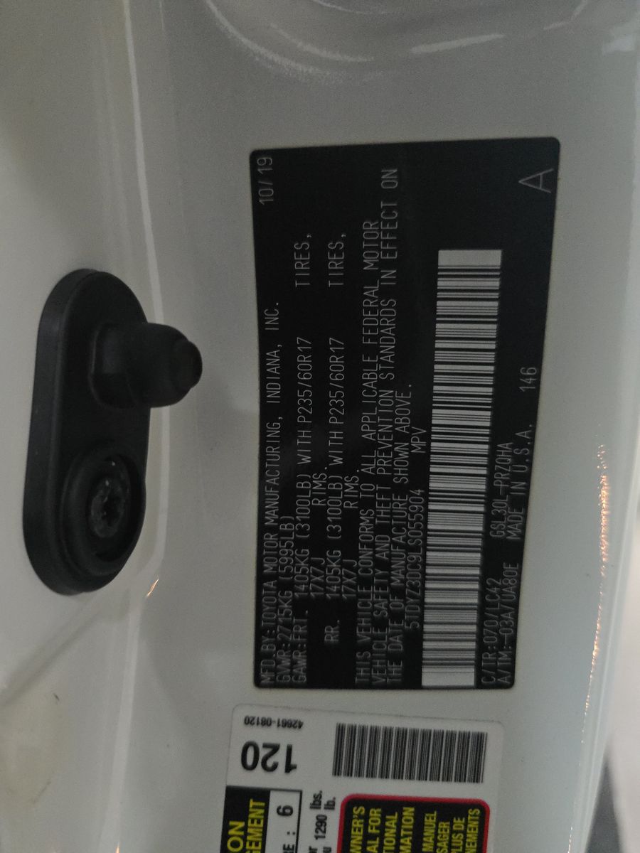 2020 Toyota Sienna XLE FWD