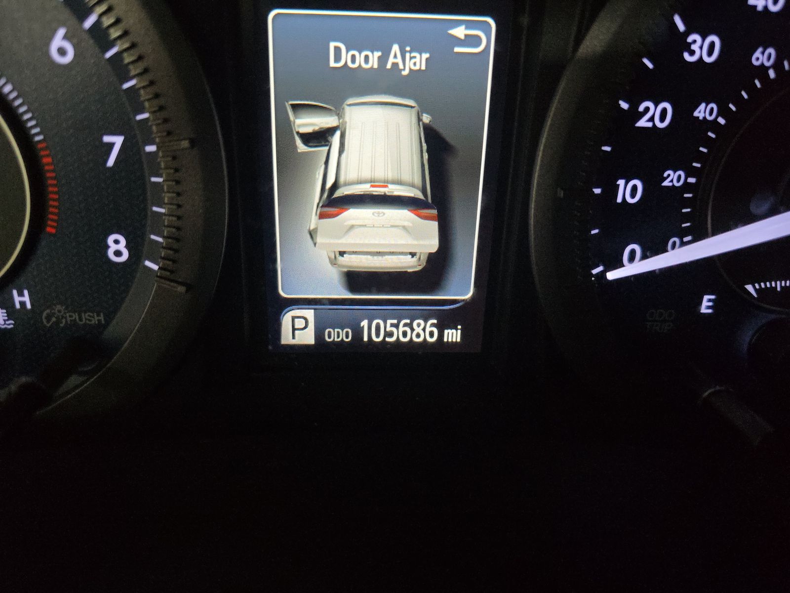 2020 Toyota Sienna XLE FWD