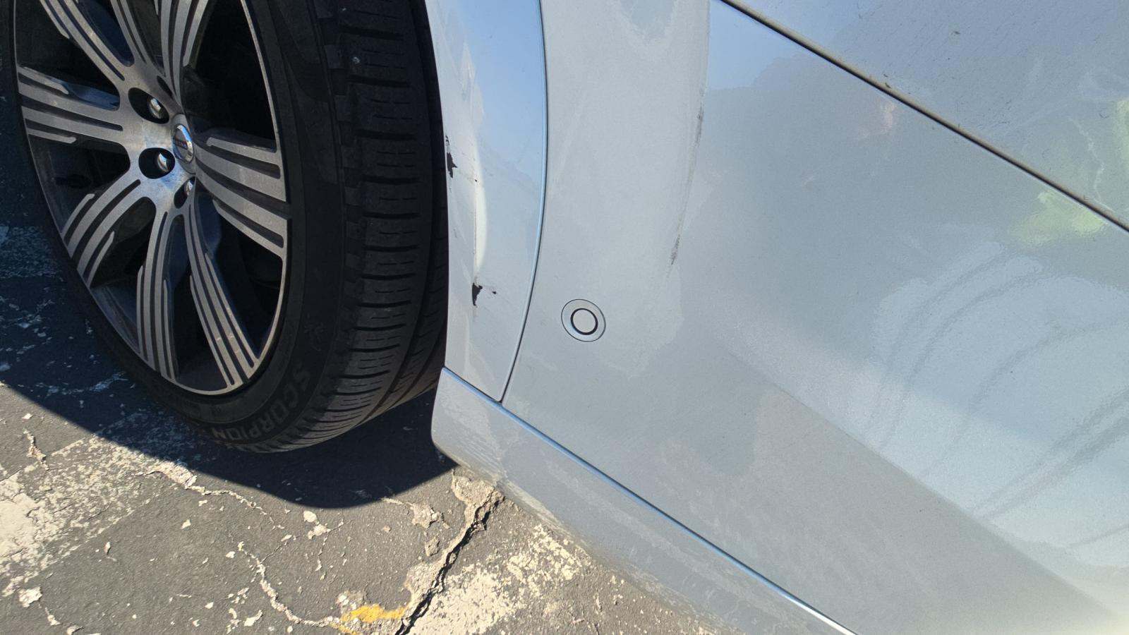 2023 Volvo XC90 B6 Ultimate AWD