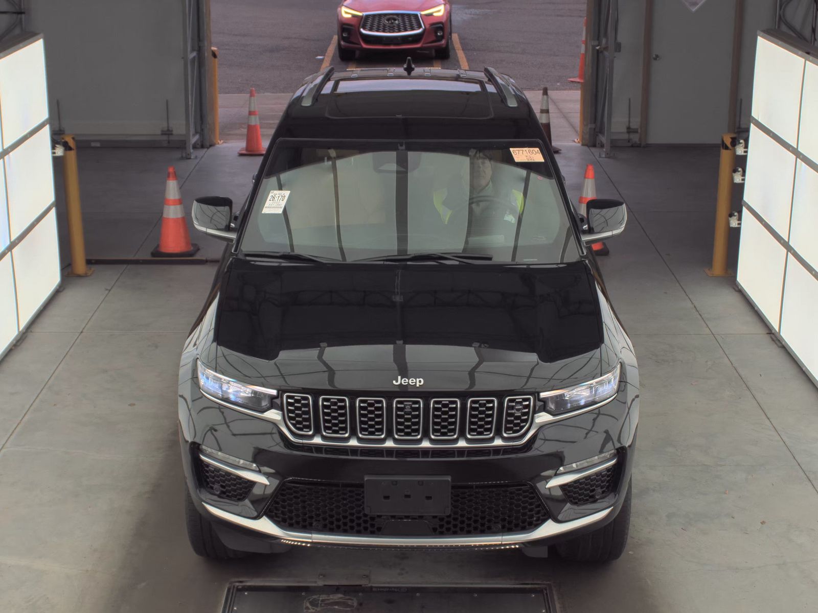 2022 Jeep Grand Cherokee Summit AWD