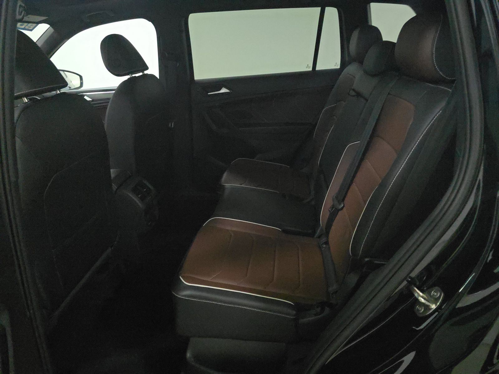 2024 Volkswagen Tiguan 2.0T SEL R-Line AWD