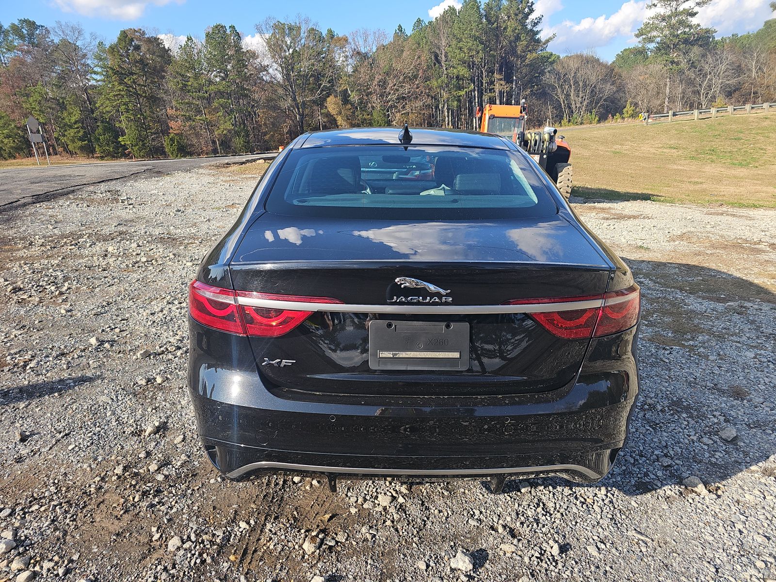 2022 Jaguar XF SE FWD