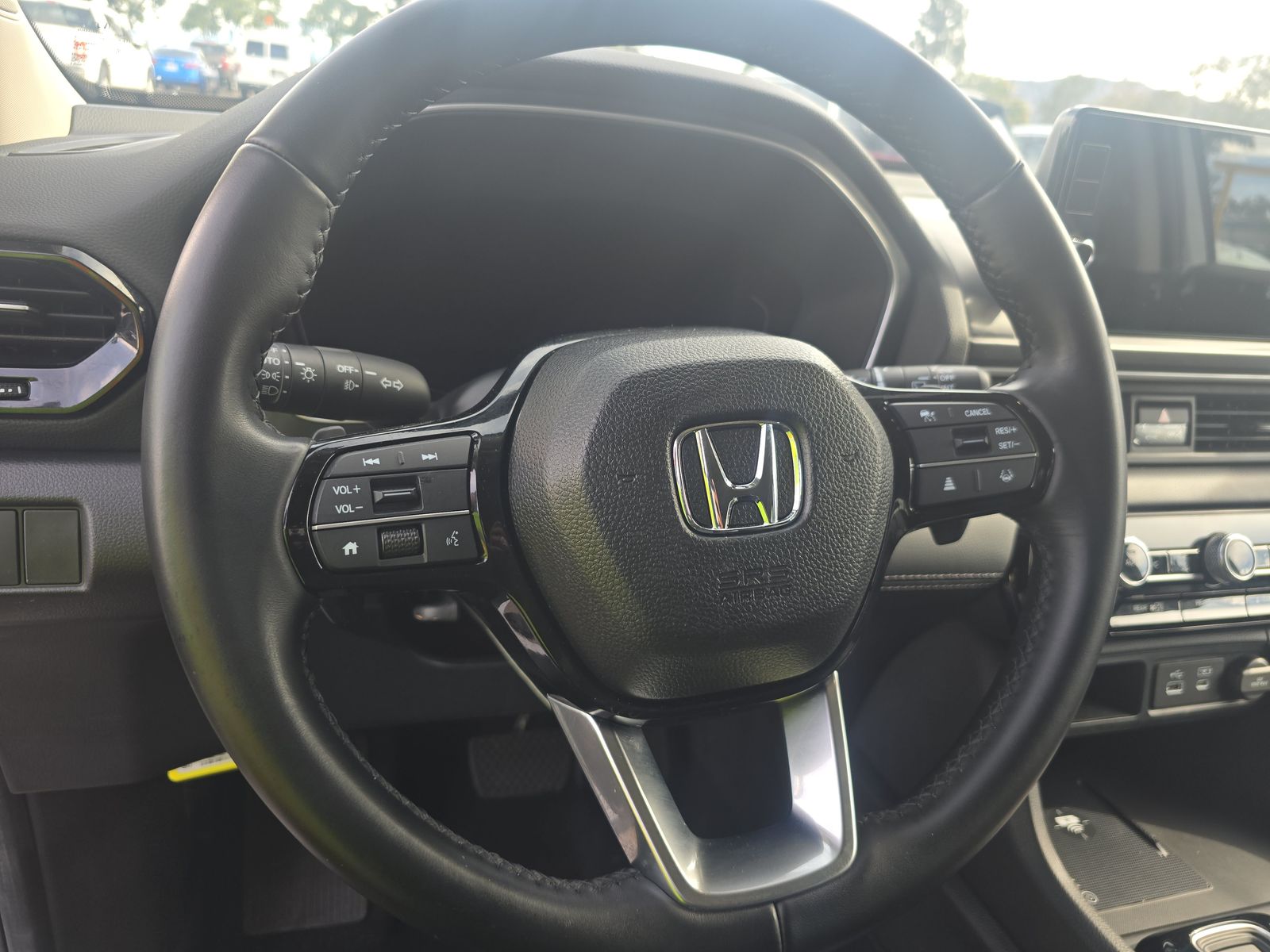 2025 Honda Pilot Touring FWD