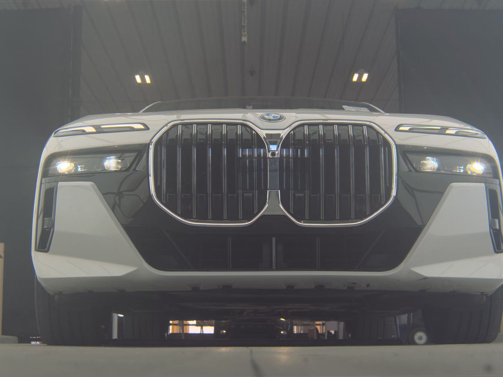 2025 BMW 7 Series 740i xDrive AWD