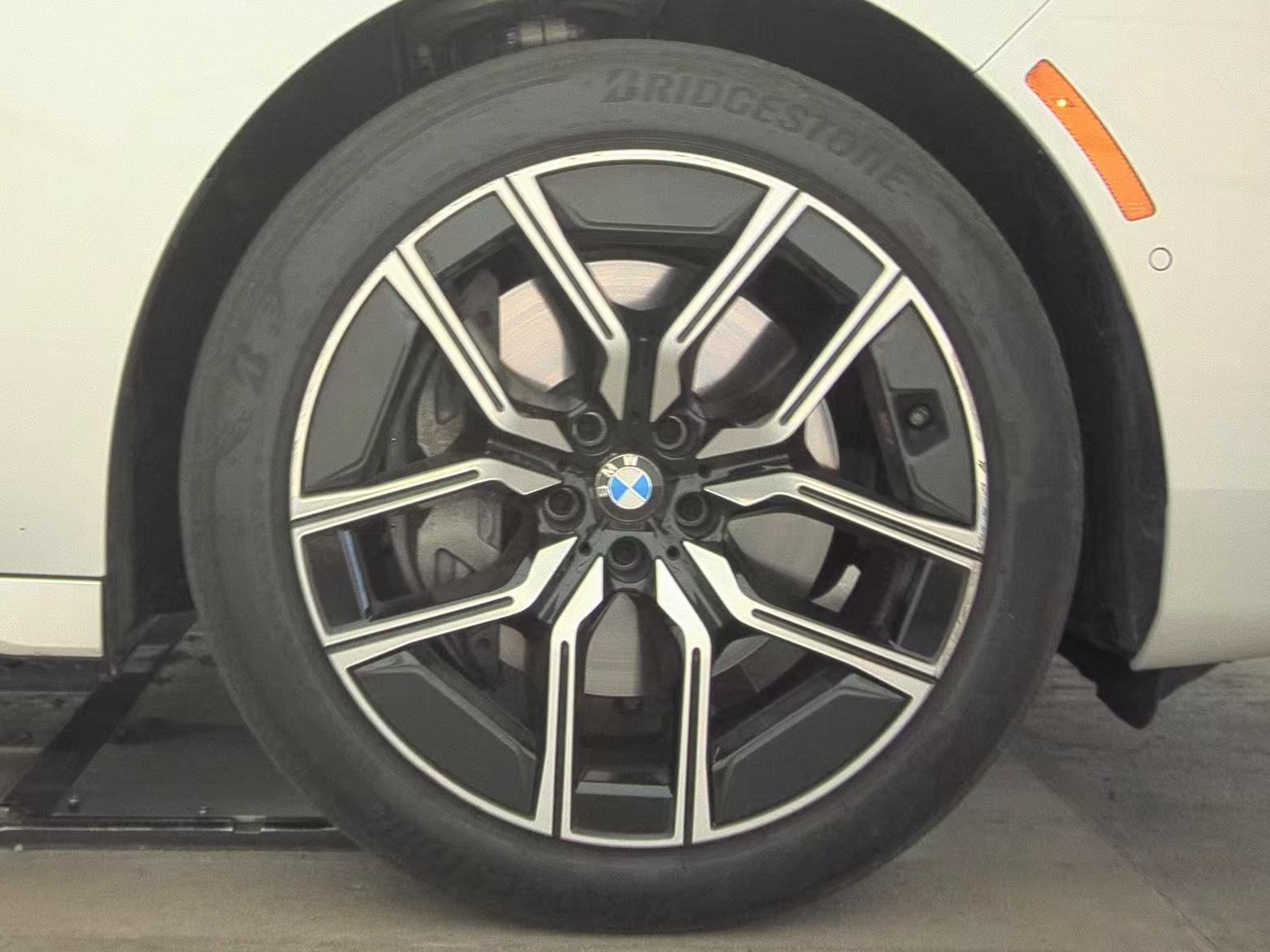 2025 BMW 7 Series 740i xDrive AWD