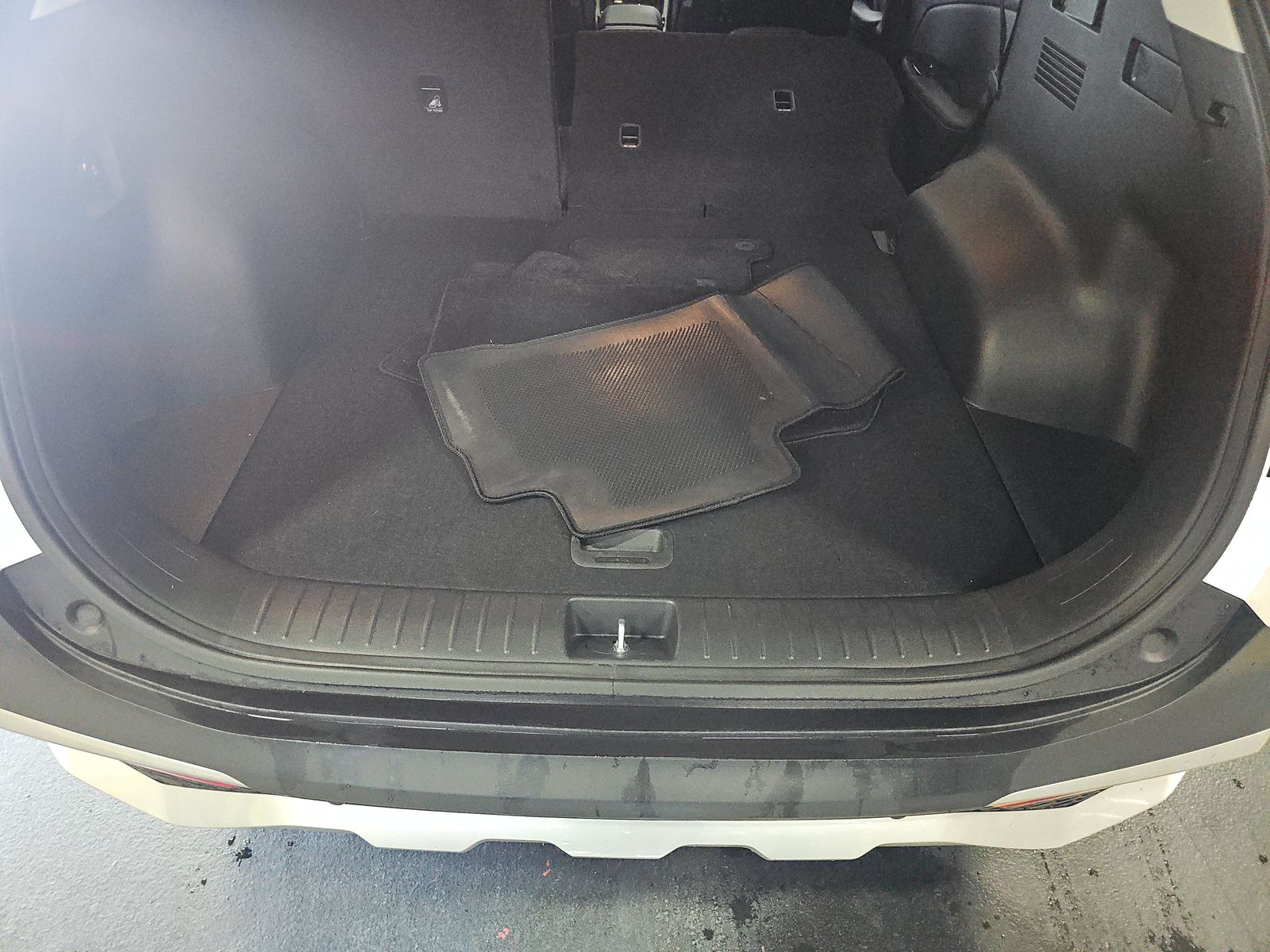 2024 Kia Sportage EX FWD