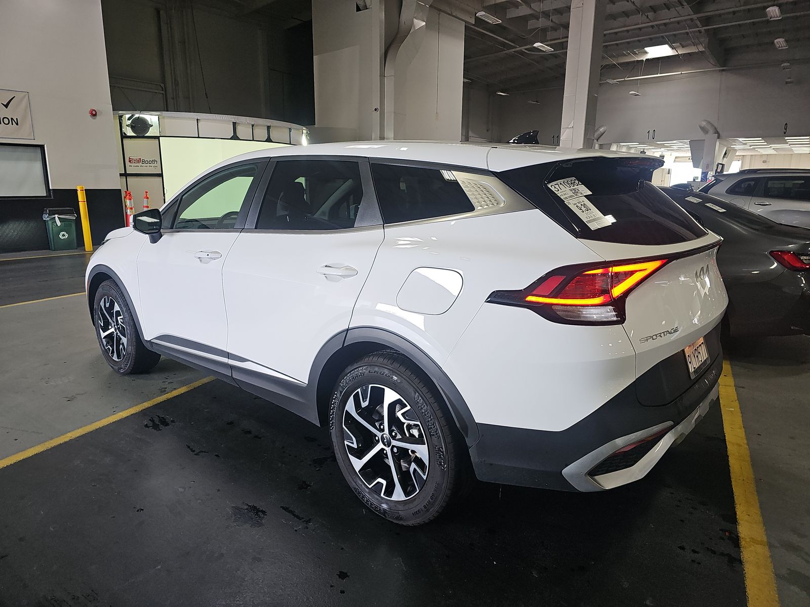 2024 Kia Sportage EX FWD