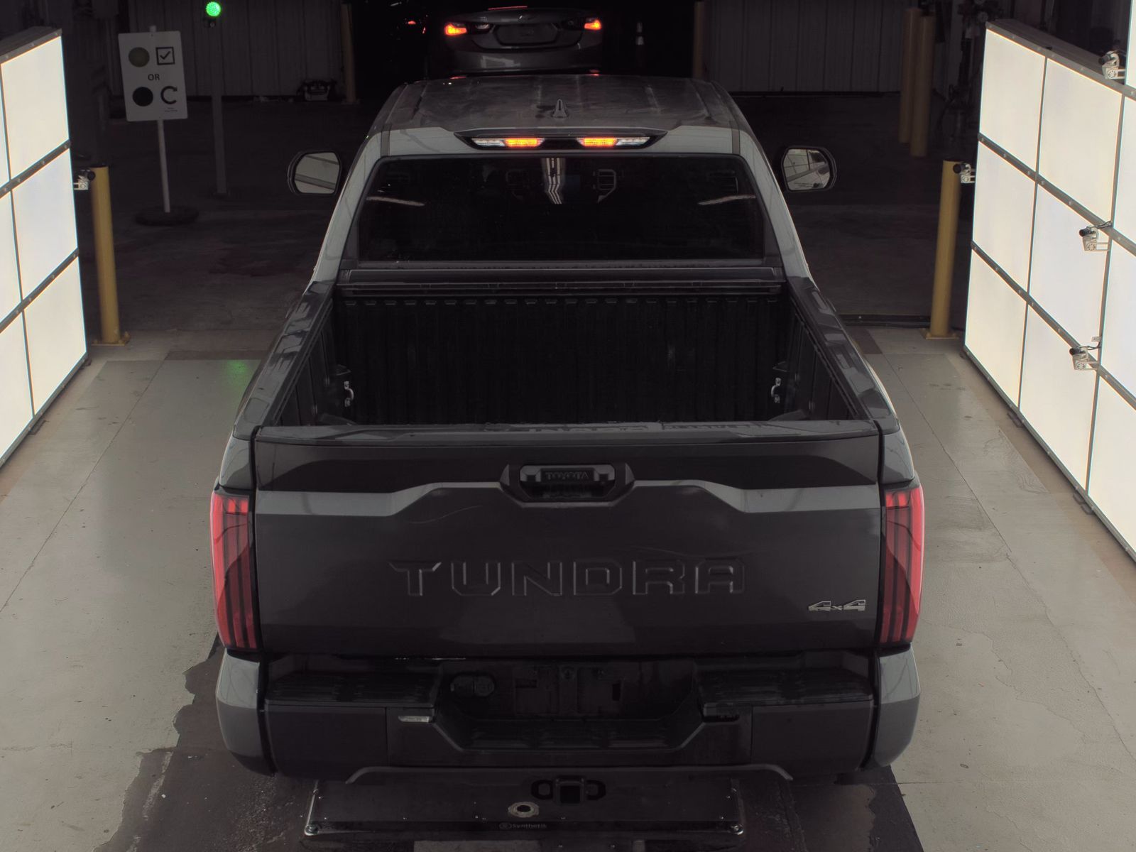 2022 Toyota Tundra SR5 AWD