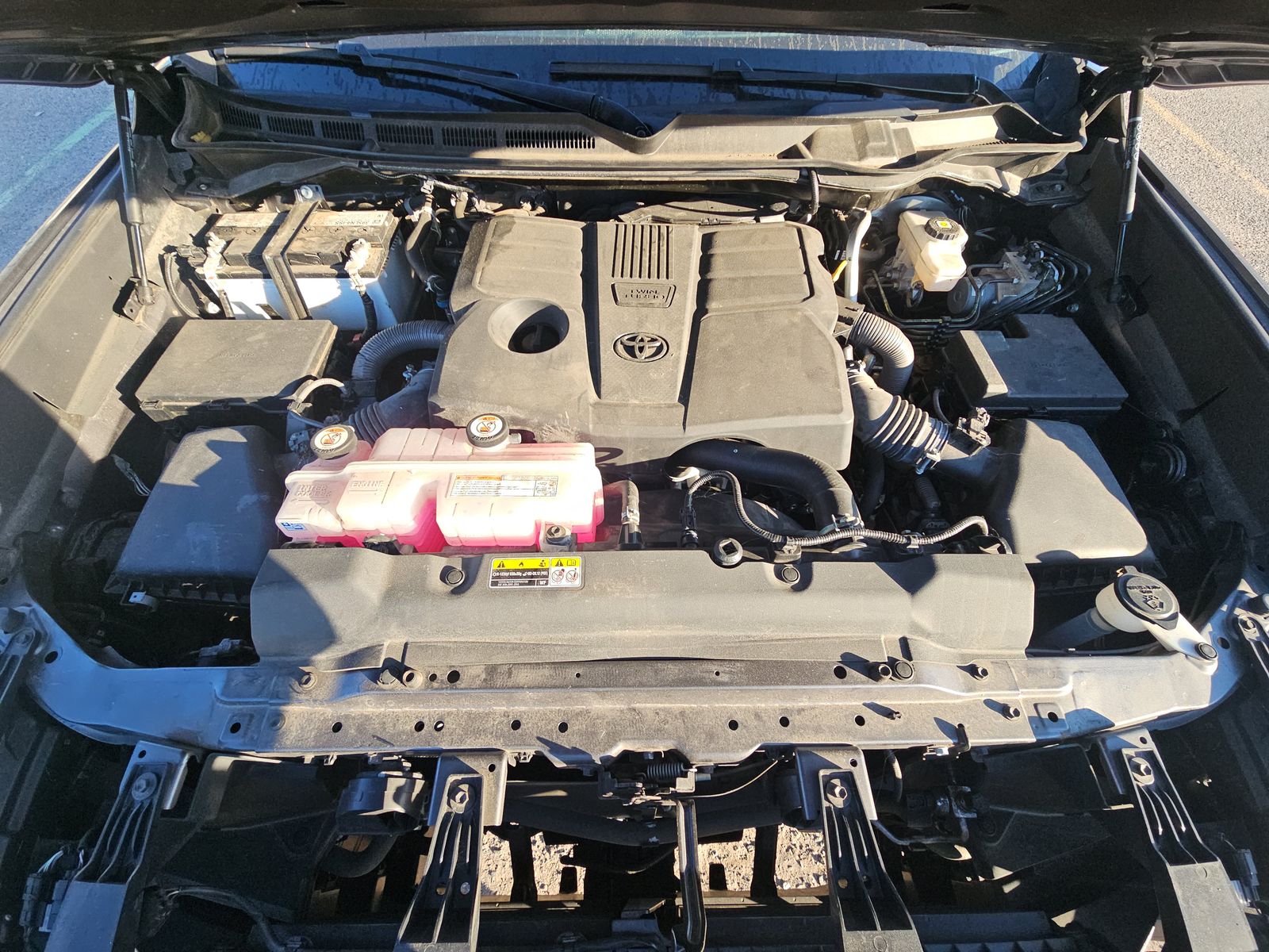 2022 Toyota Tundra SR5 AWD