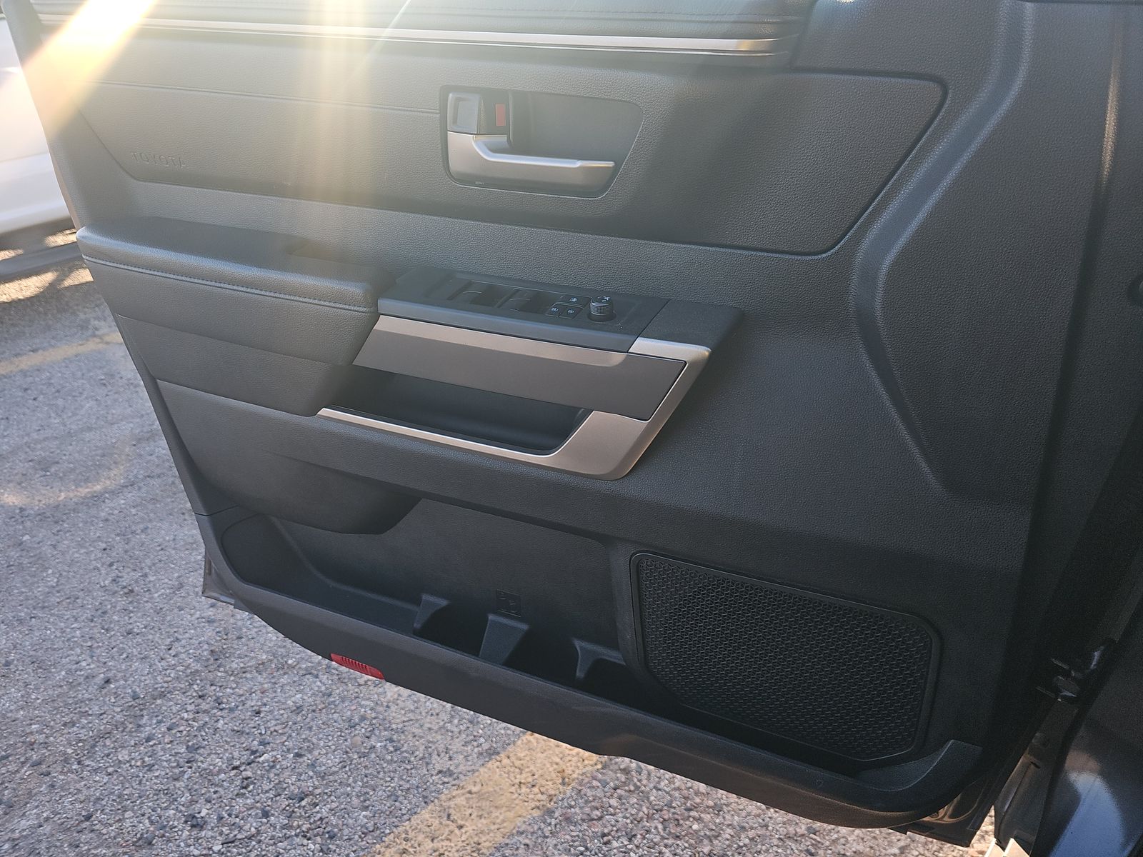 2022 Toyota Tundra SR5 AWD