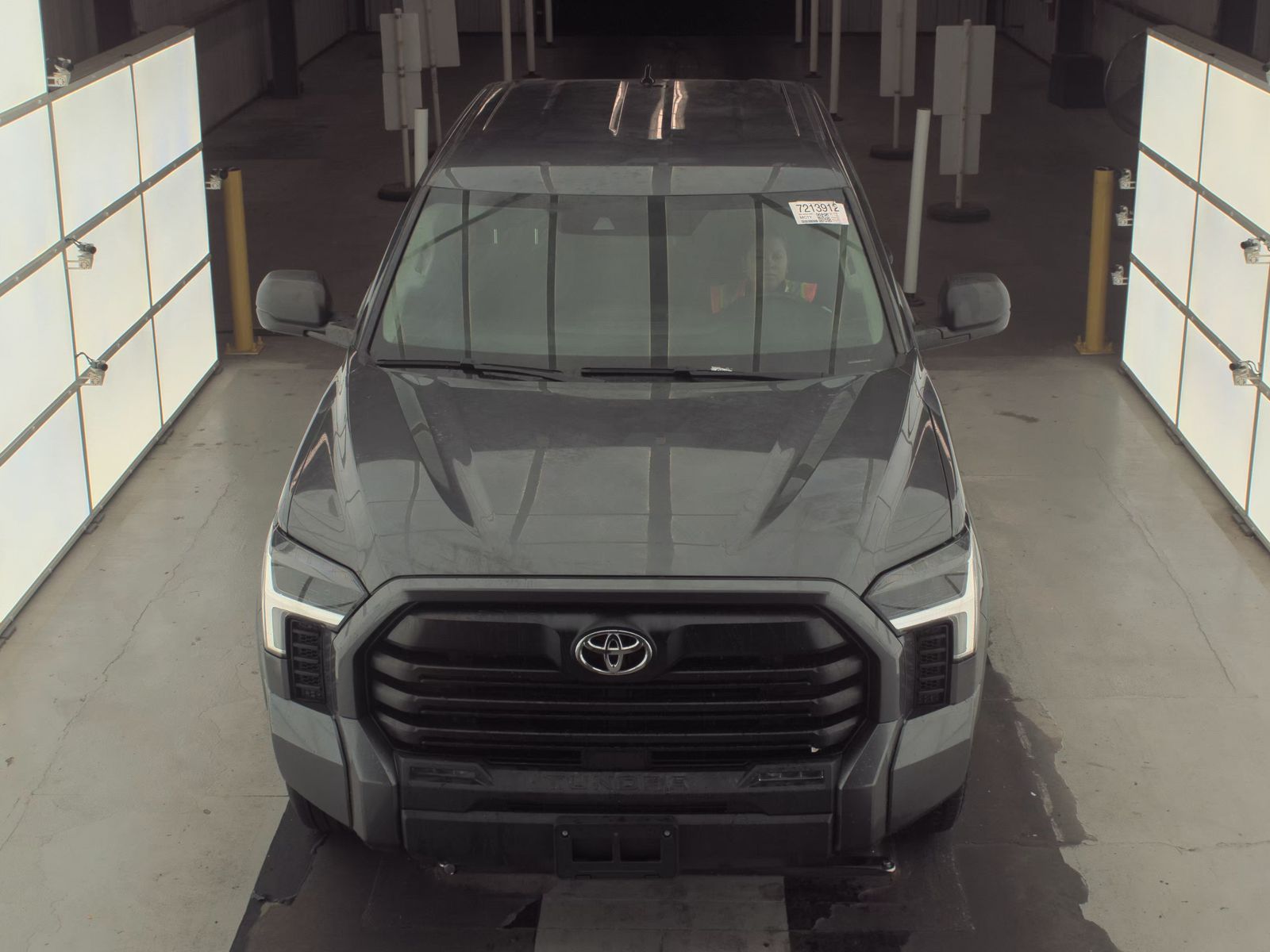 2022 Toyota Tundra SR5 AWD