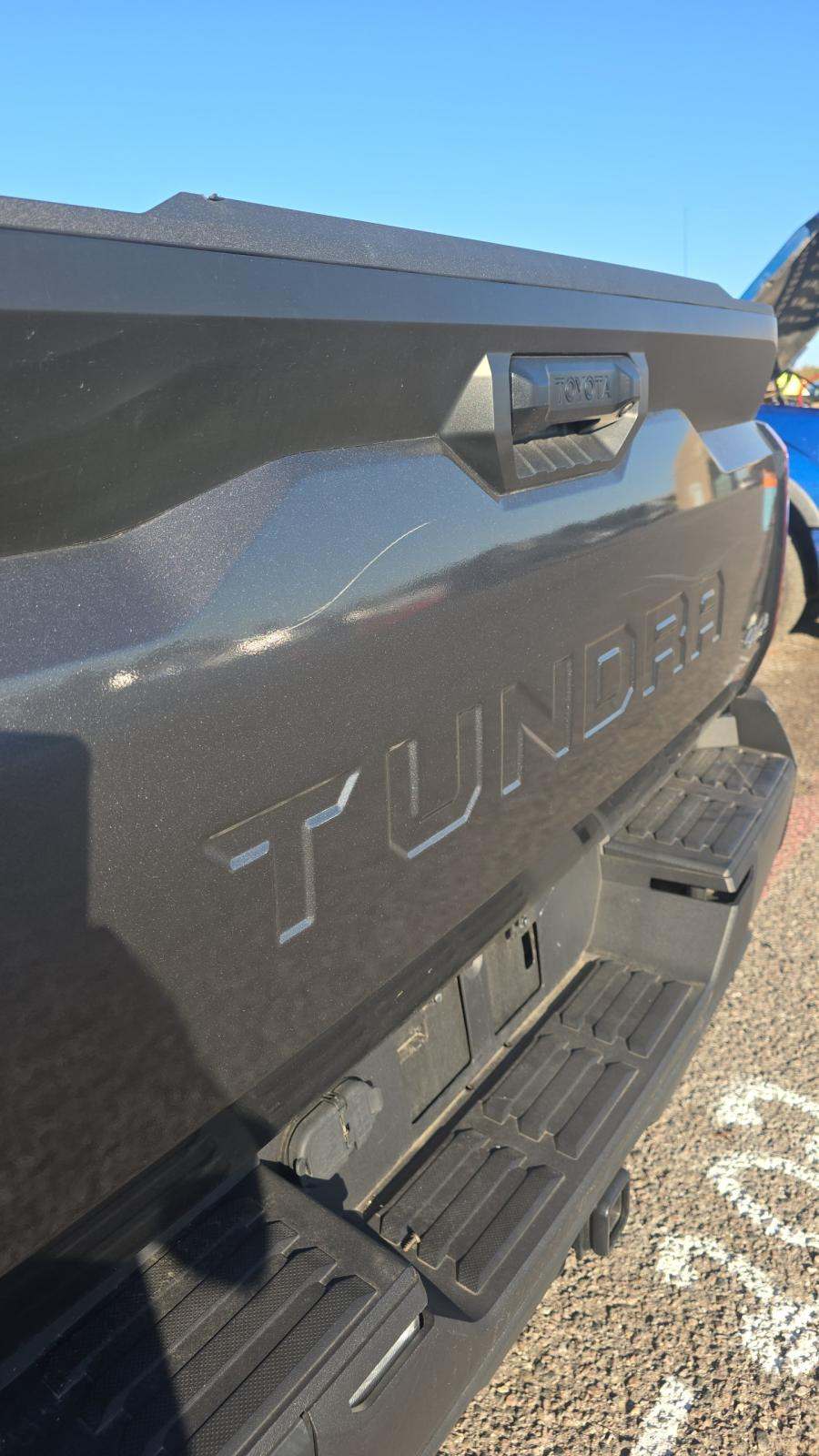 2022 Toyota Tundra SR5 AWD