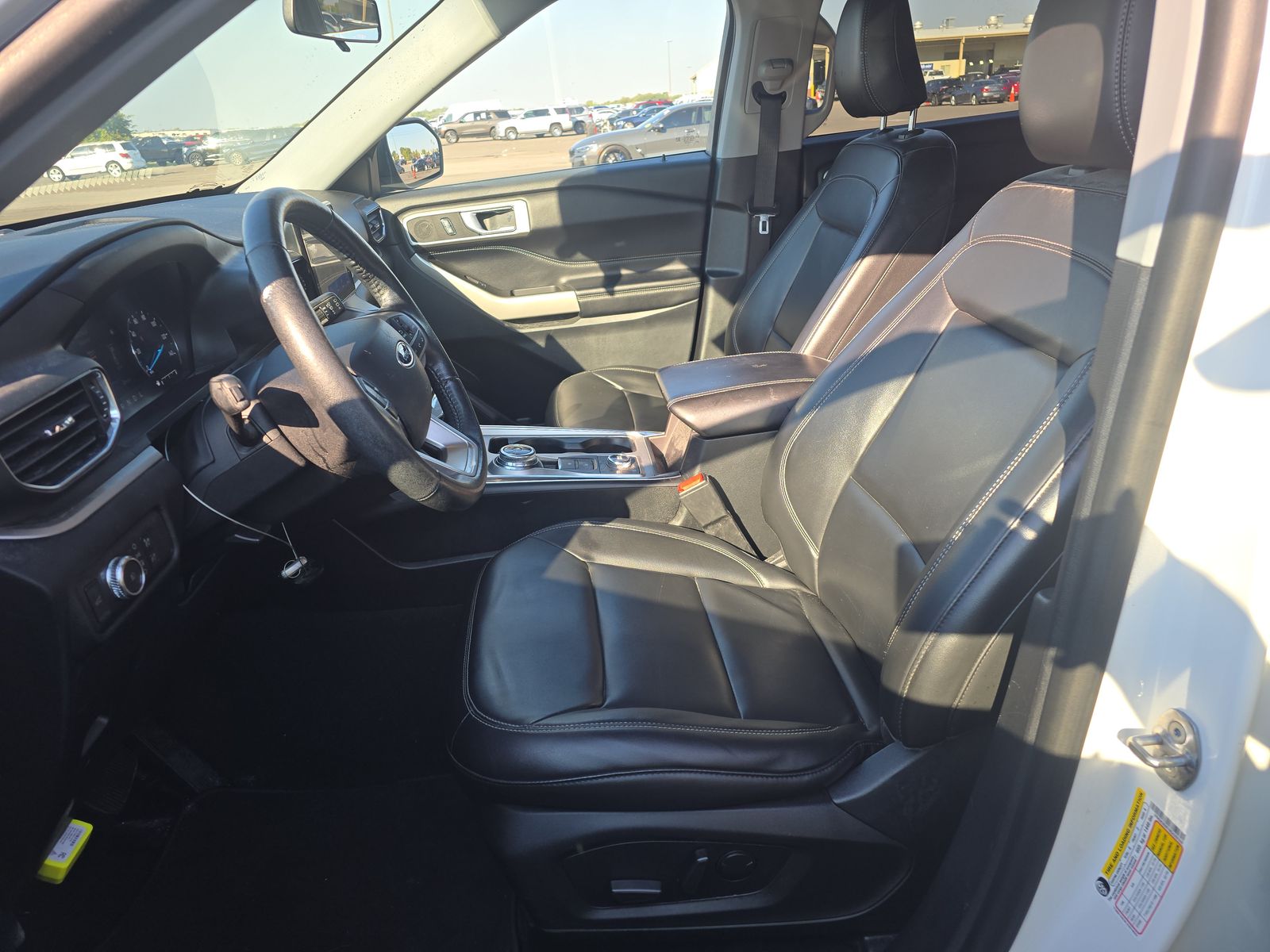 2022 Ford Explorer XLT AWD