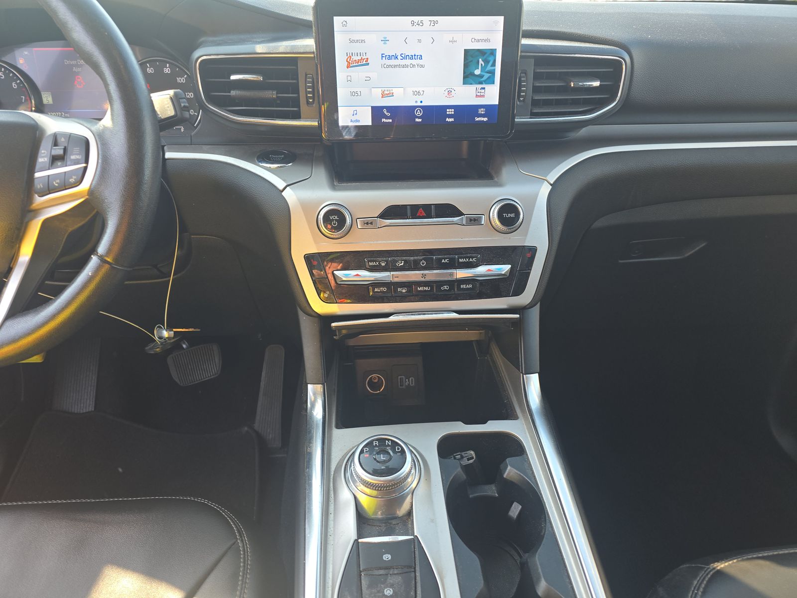 2022 Ford Explorer XLT AWD