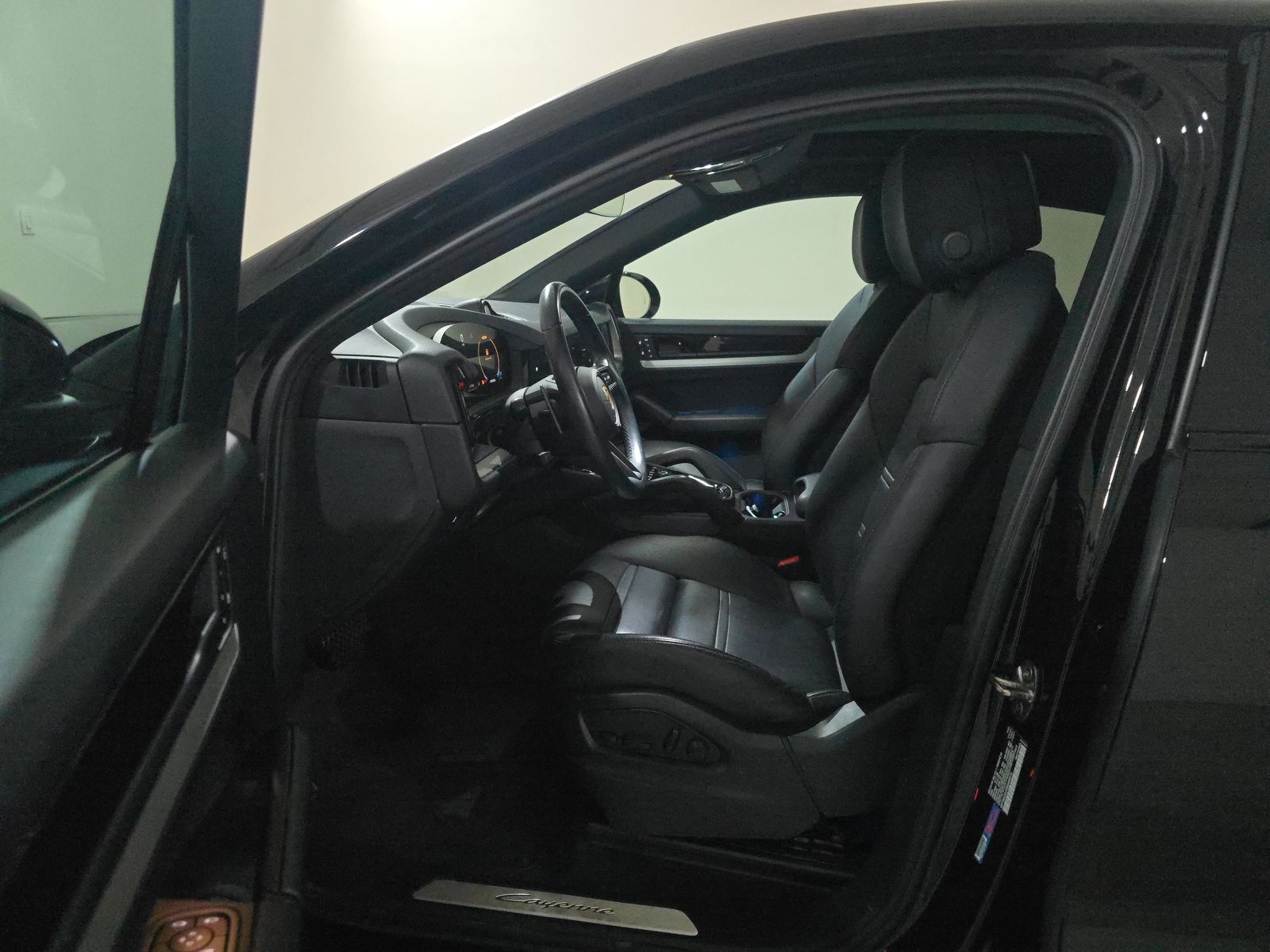 2024 Porsche Cayenne Base AWD