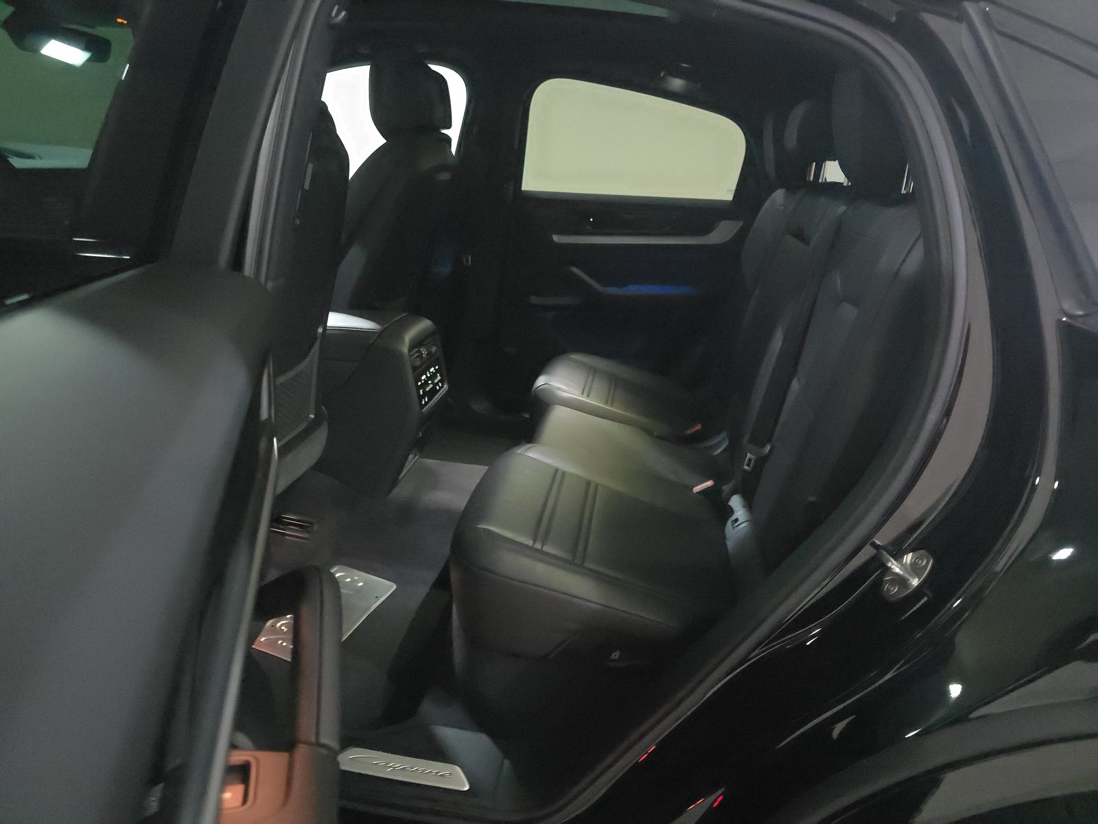2024 Porsche Cayenne Base AWD