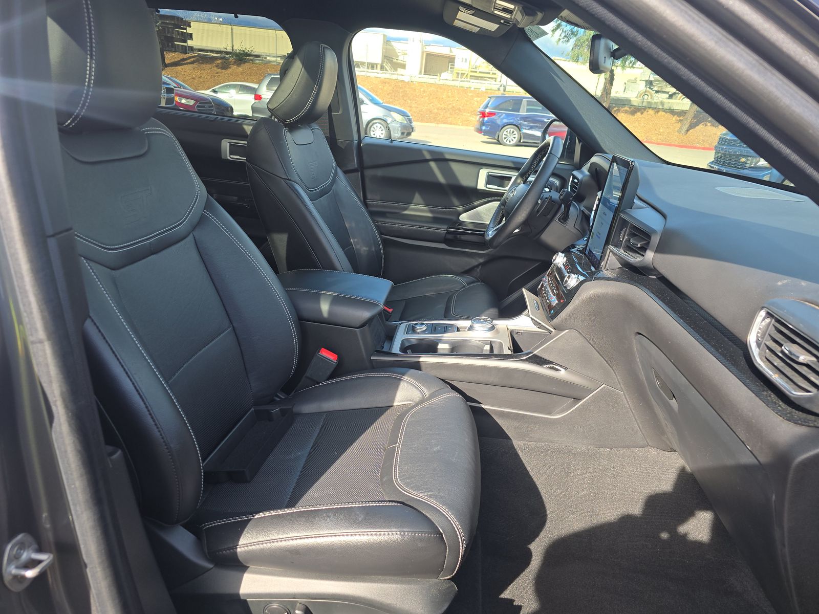 2022 Ford Explorer ST AWD