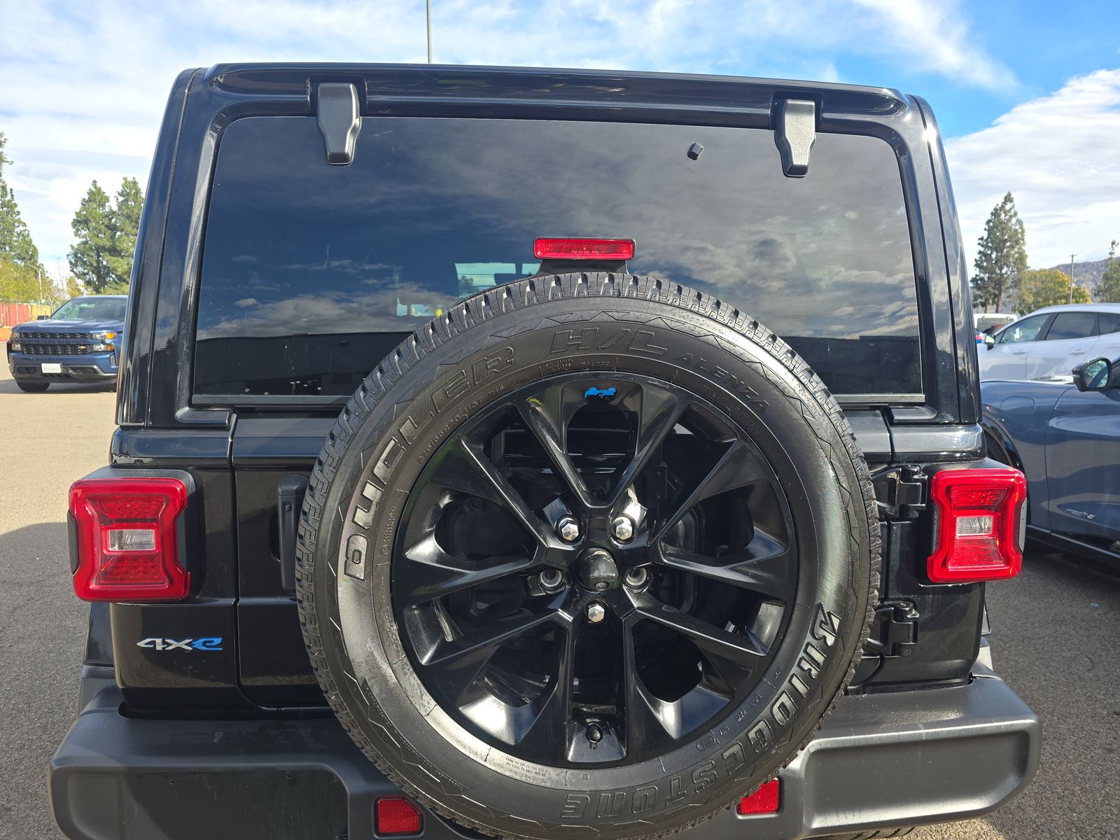 2023 Jeep Wrangler 4xe Sahara AWD