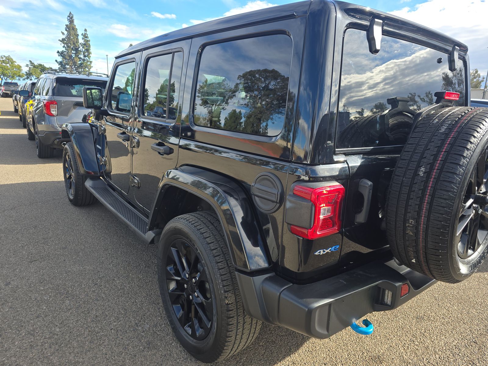2023 Jeep Wrangler 4xe Sahara AWD