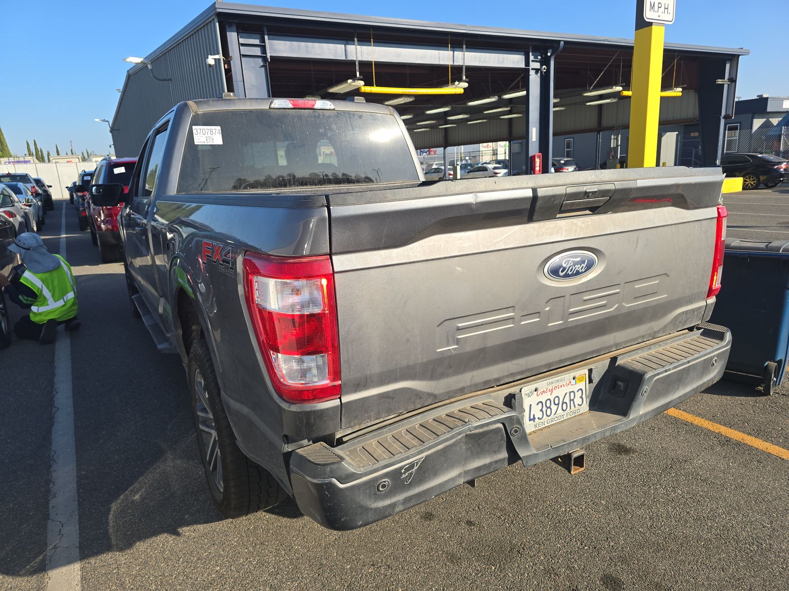 2022 Ford F-150 XL AWD