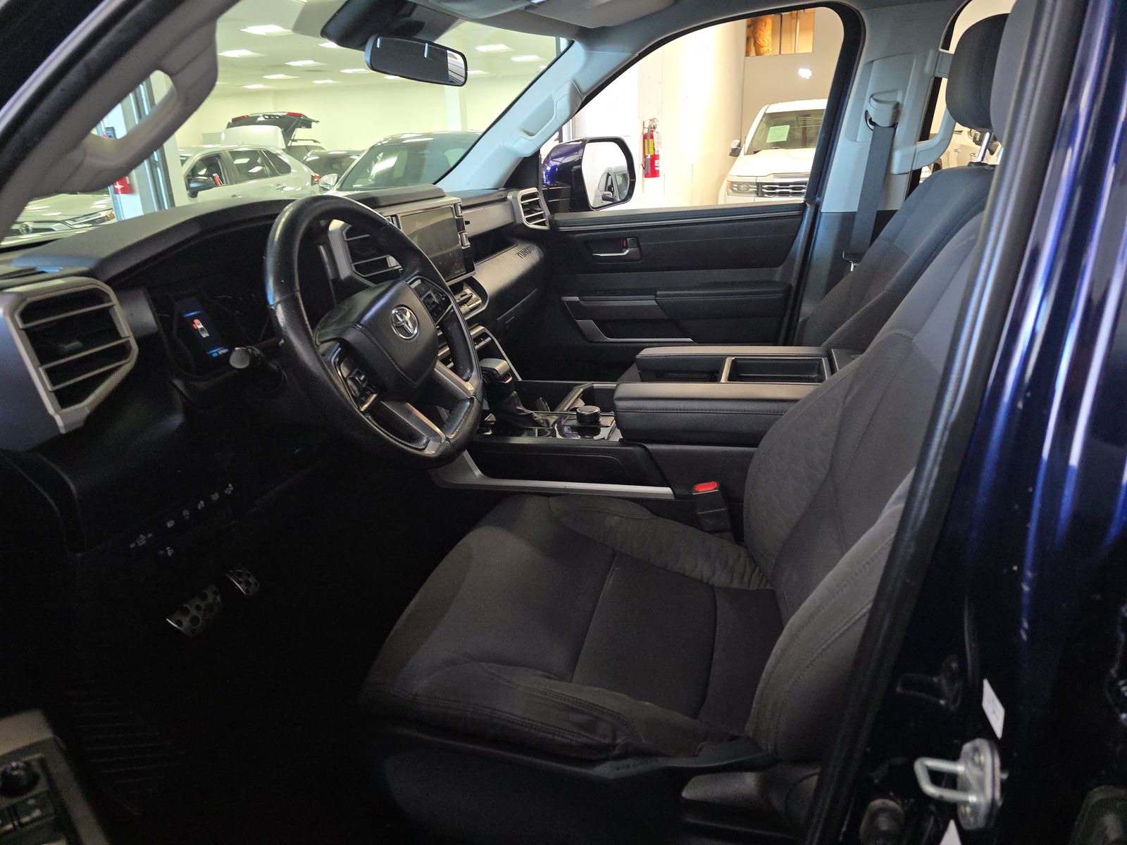 2022 Toyota Tundra SR5 RWD