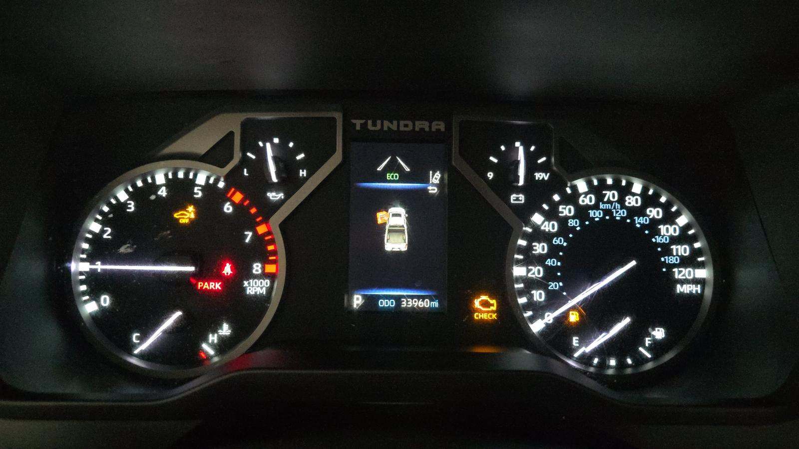 2022 Toyota Tundra SR5 RWD