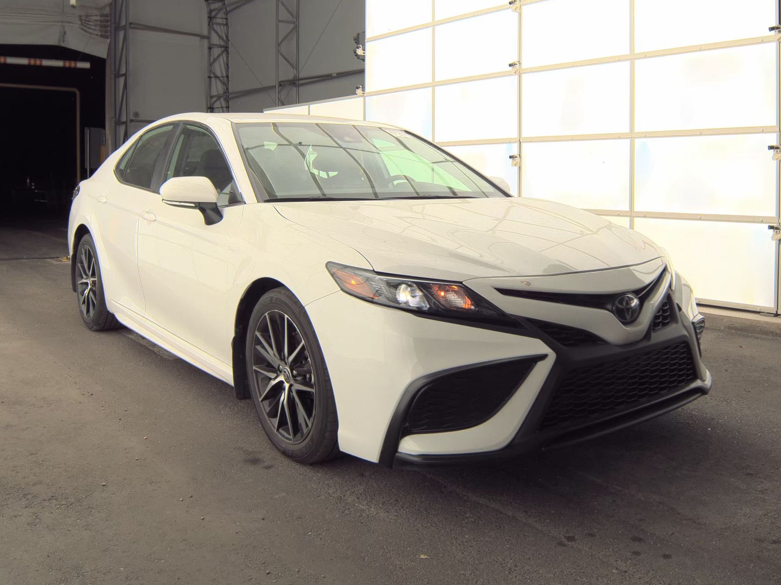 2022 Toyota Camry SE FWD