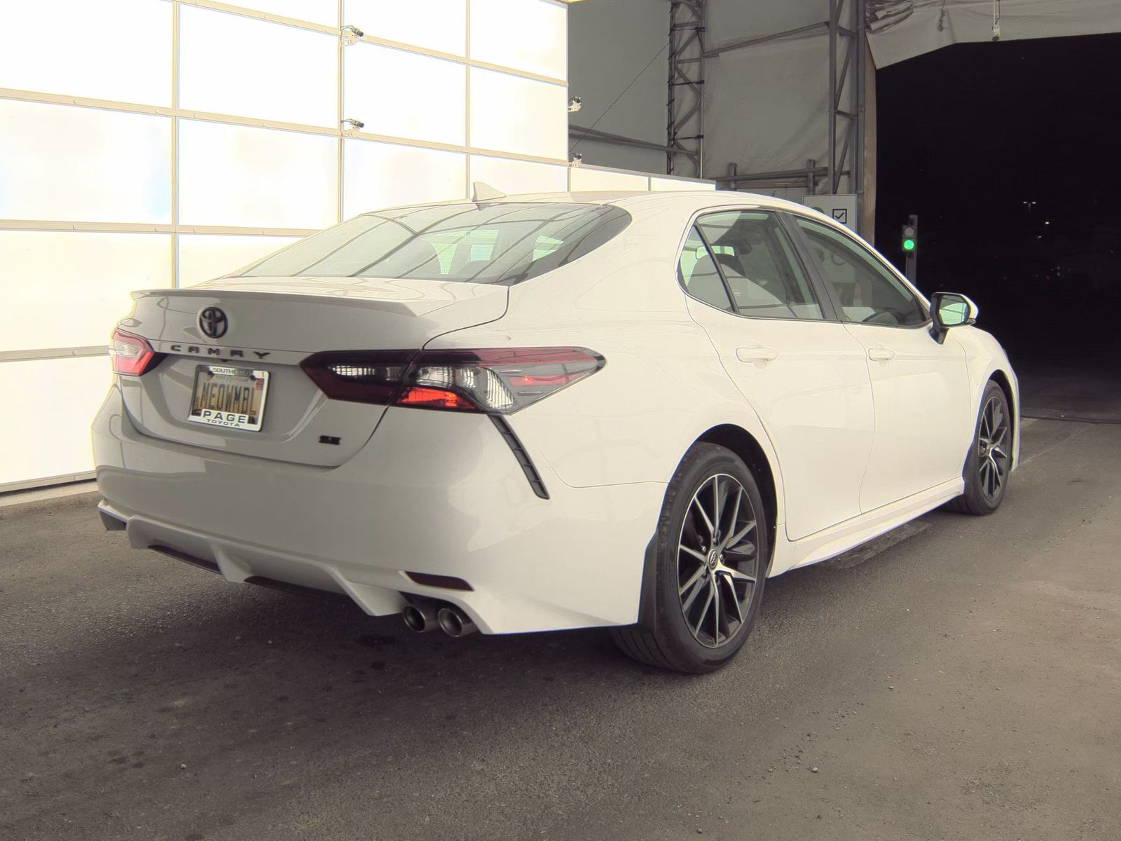 2022 Toyota Camry SE FWD