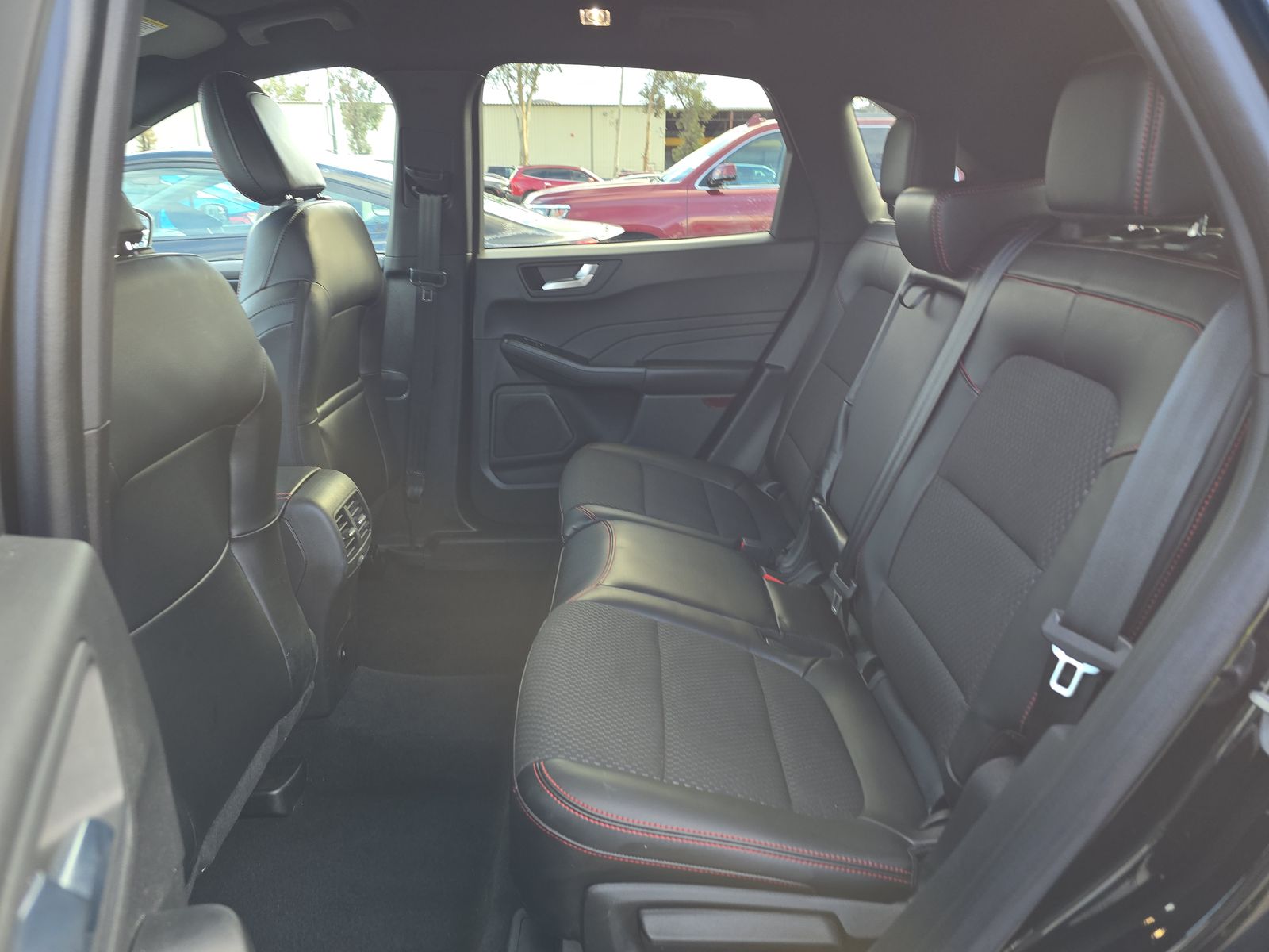 2023 Ford Escape Hybrid ST-Line FWD