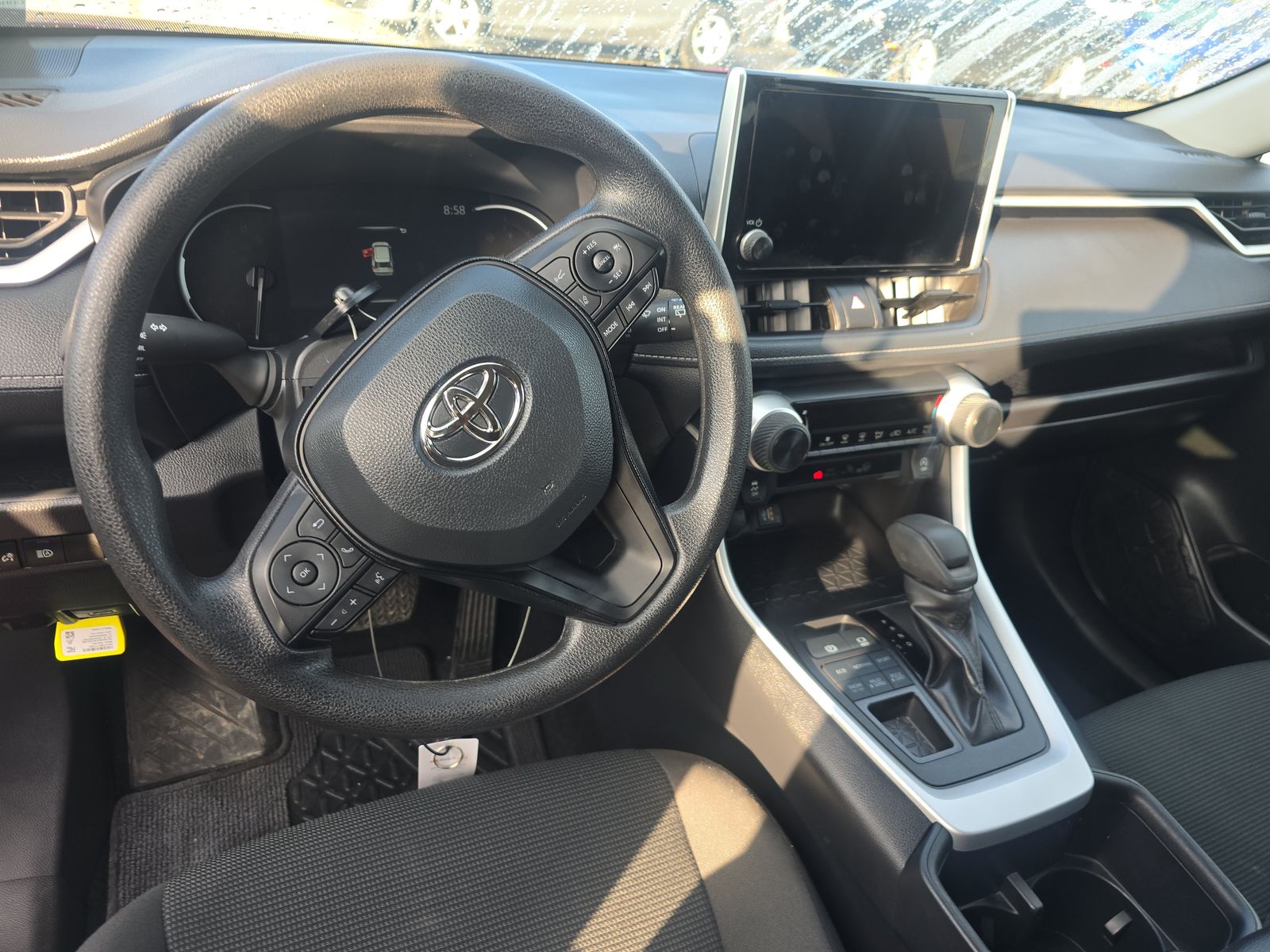 2025 Toyota RAV4 LE AWD