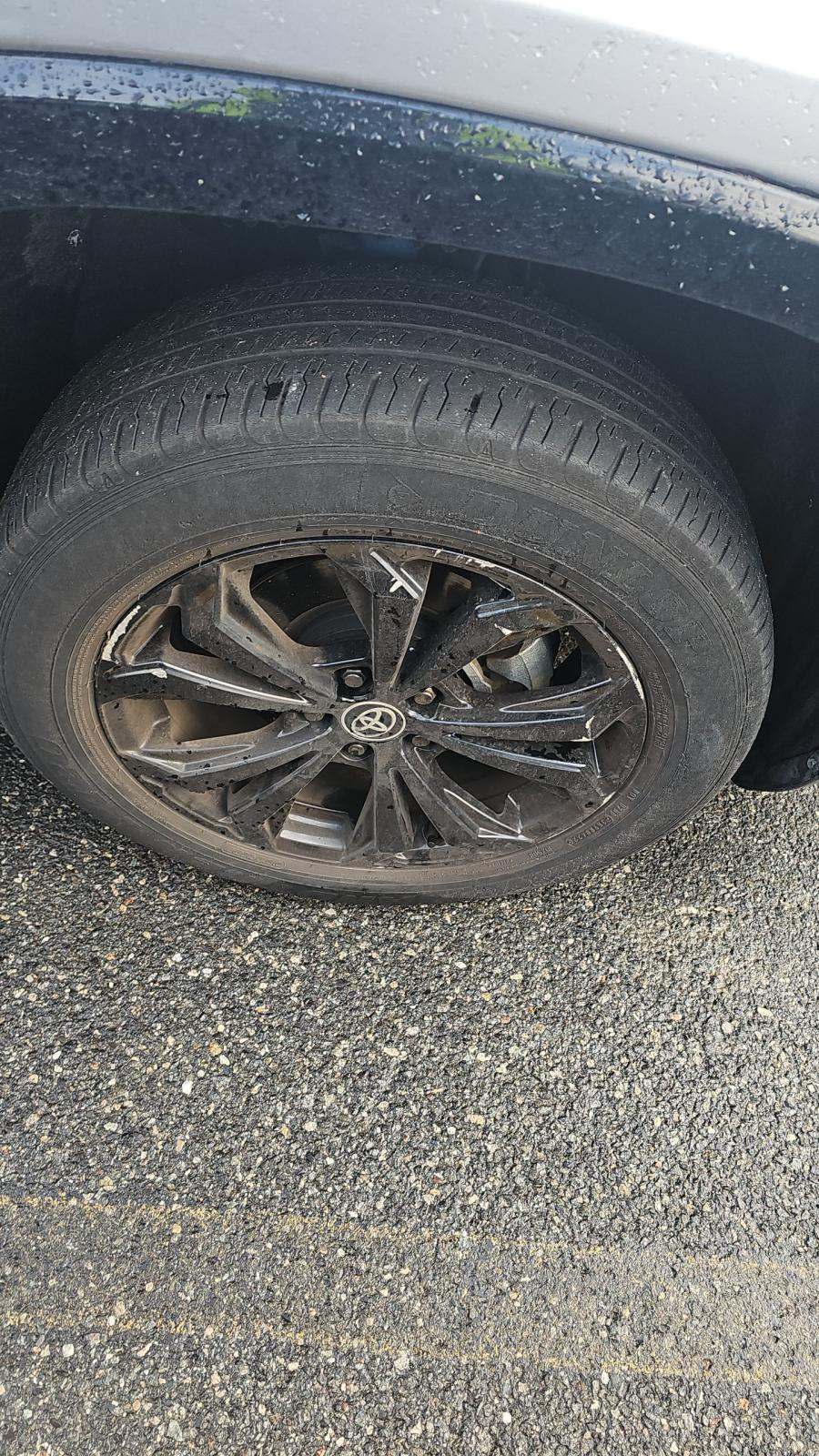 2022 Toyota RAV4 Hybrid SE AWD