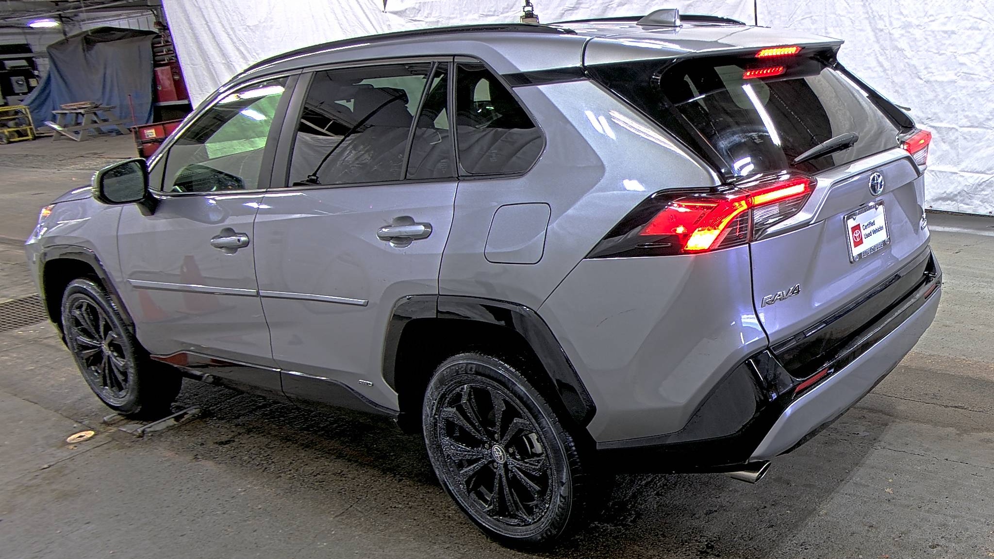2022 Toyota RAV4 Hybrid SE AWD