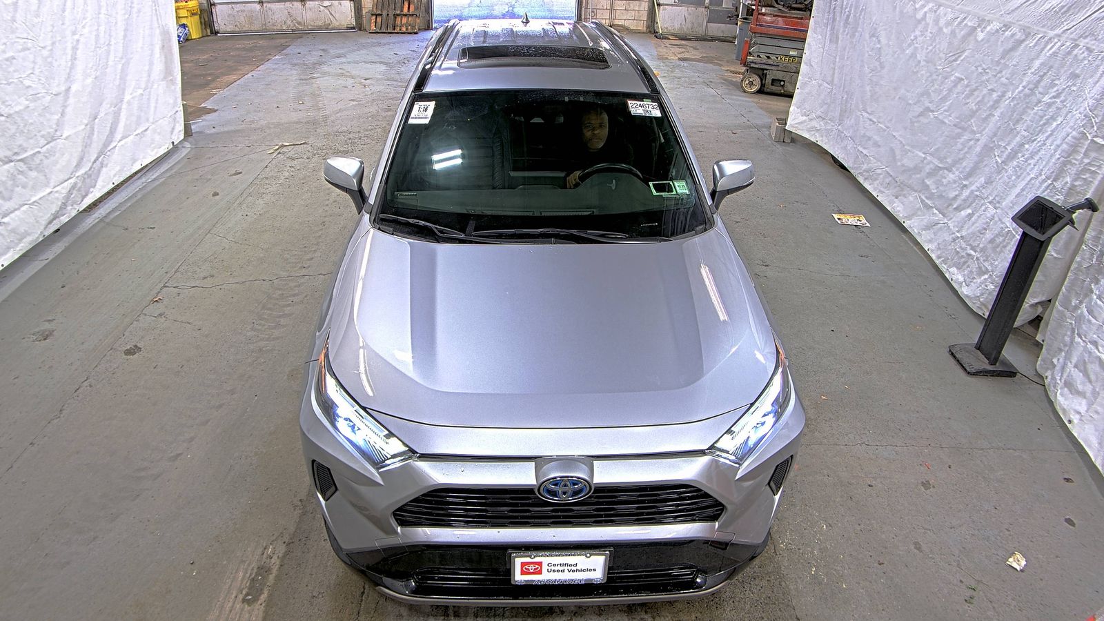 2022 Toyota RAV4 Hybrid SE AWD