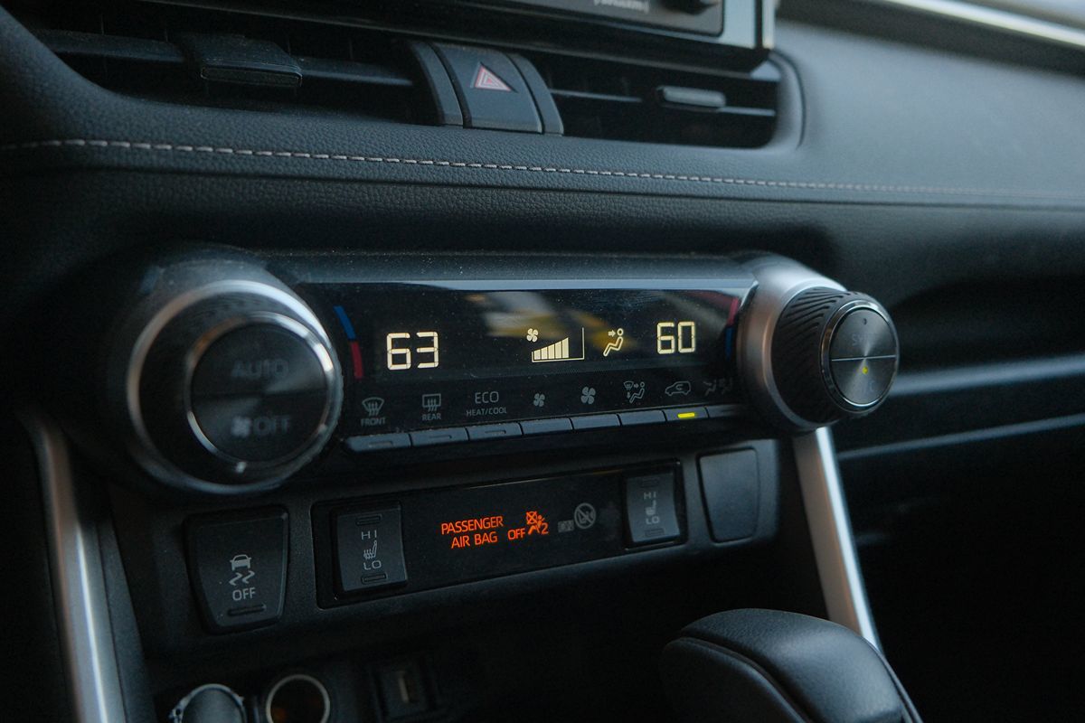 2022 Toyota RAV4 Hybrid XLE AWD