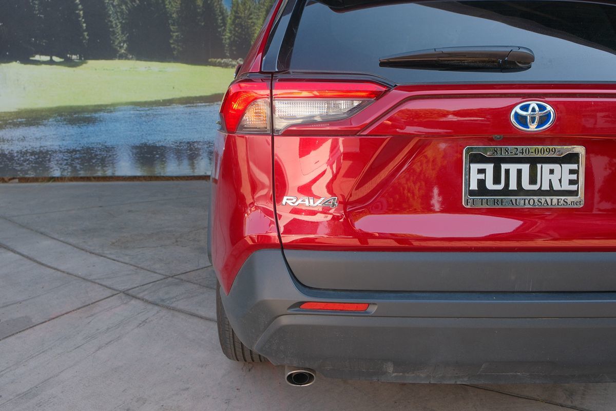 2022 Toyota RAV4 Hybrid XLE AWD