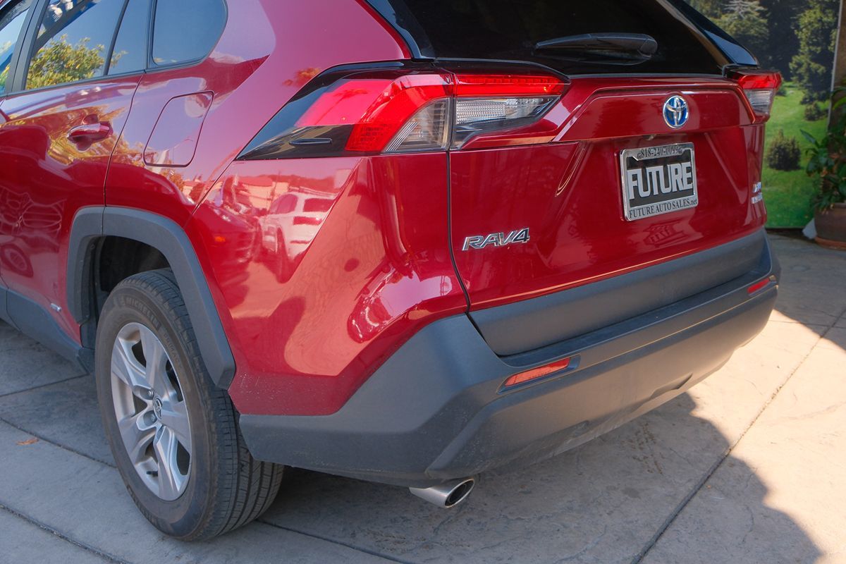 2022 Toyota RAV4 Hybrid XLE AWD