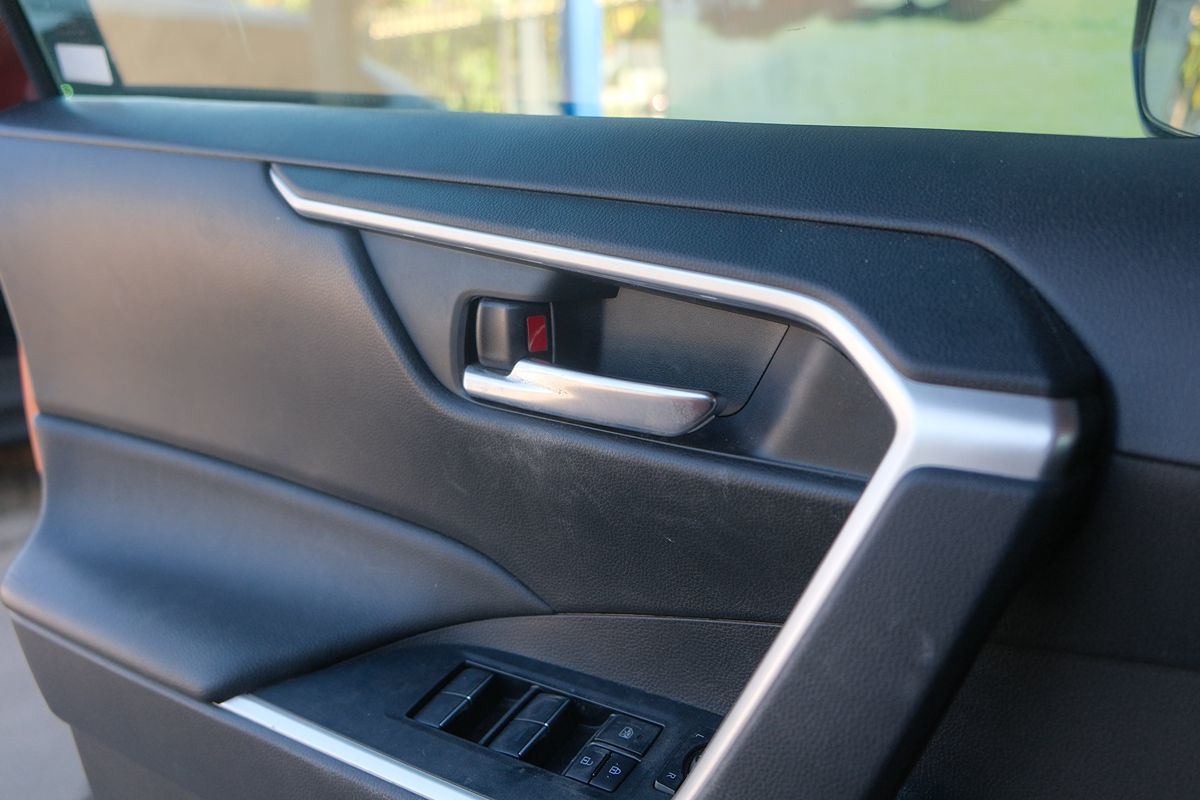 2022 Toyota RAV4 Hybrid XLE AWD