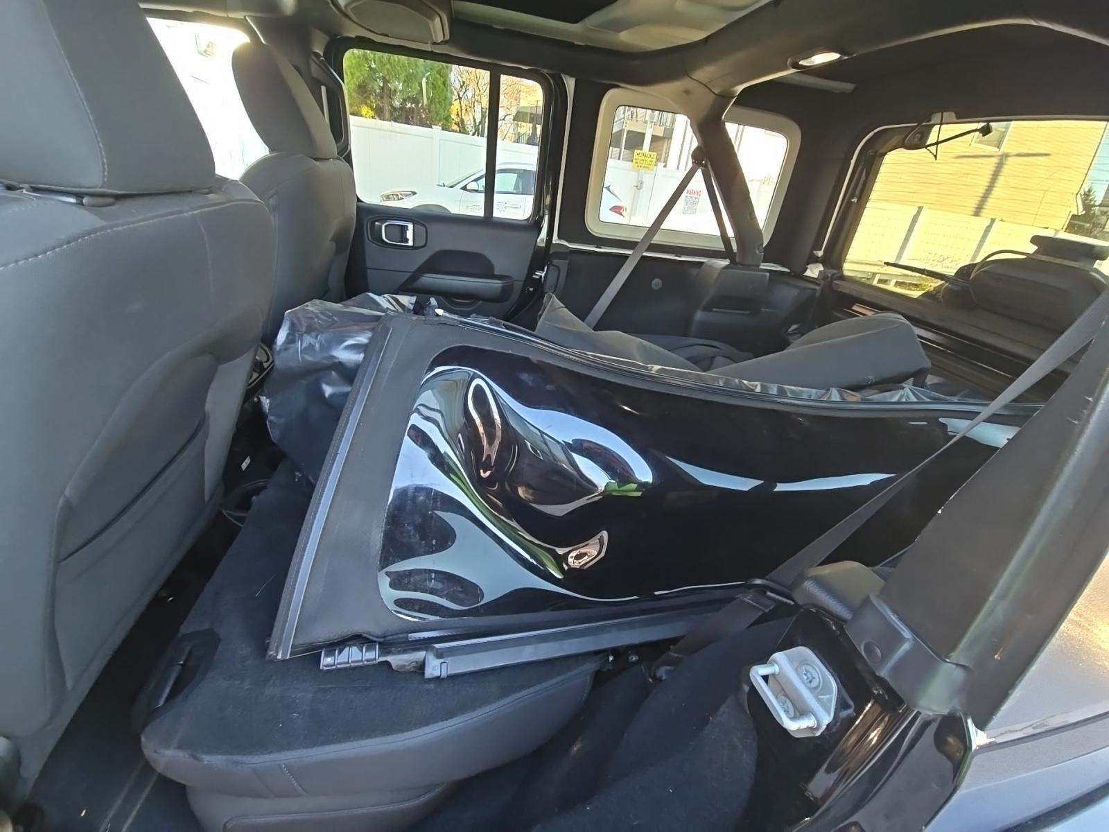 2018 Jeep Wrangler Unlimited Sahara AWD