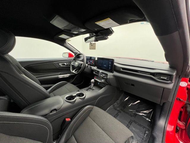 2024 Ford Mustang EcoBoost RWD