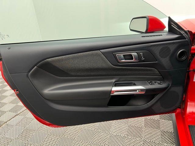 2024 Ford Mustang EcoBoost RWD