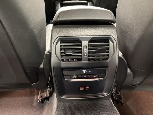 2024 BMW 3 Series 330i xDrive AWD