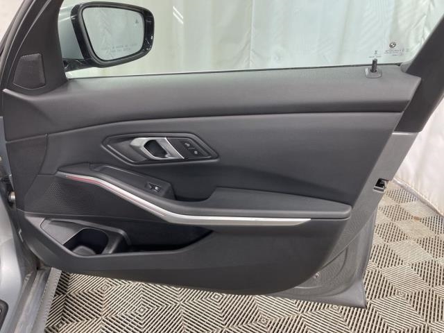 2024 BMW 3 Series 330i xDrive AWD