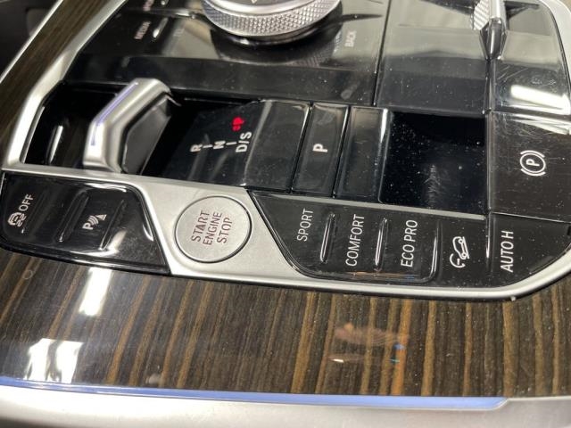 2024 BMW X7 xDrive40i AWD