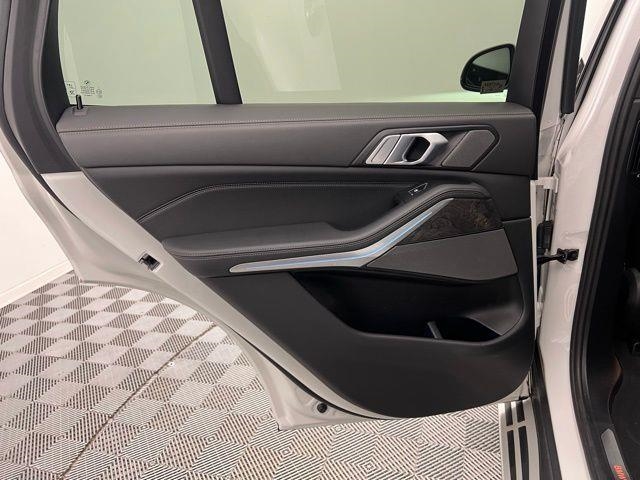 2024 BMW X5 xDrive40i AWD